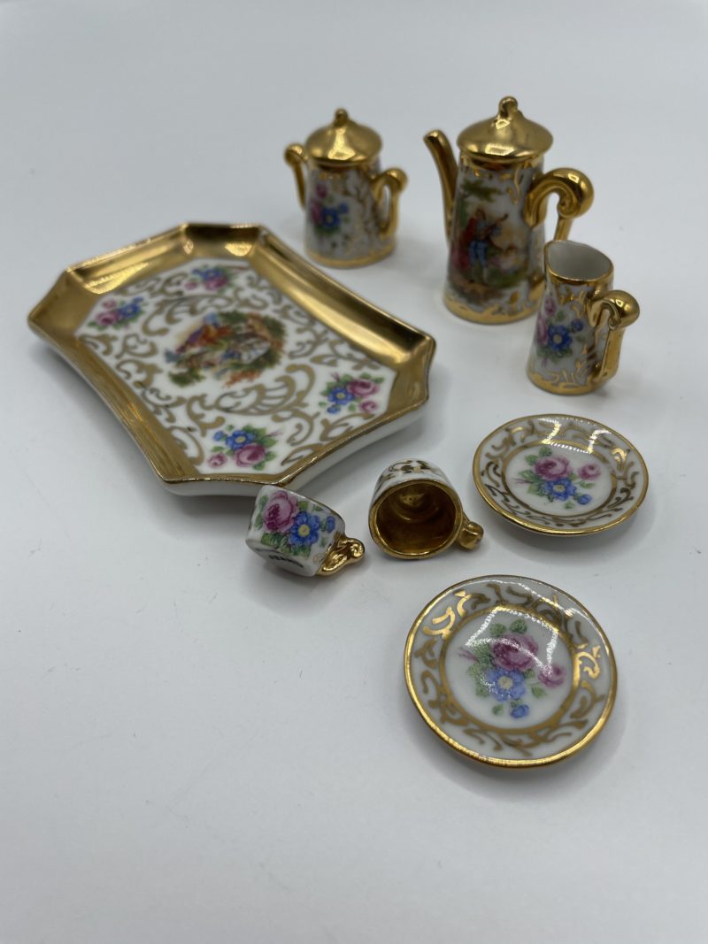 Petite dînette de poupée en porcelaine de Limoges – Image 2