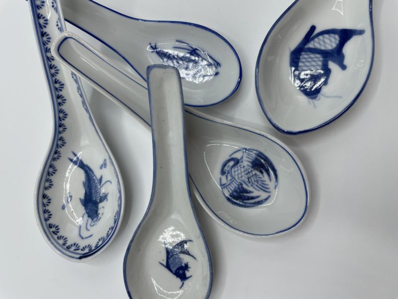Lot de 5 cuillères à soupe chinoise animaux – Image 2