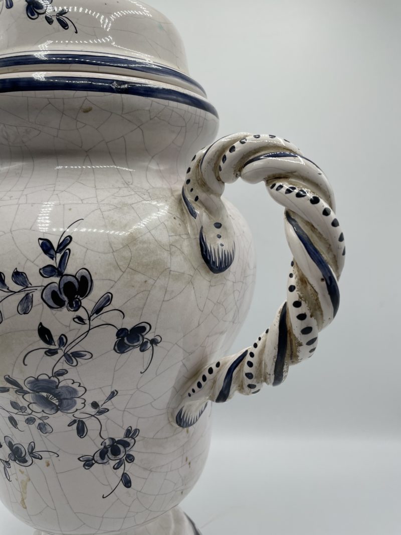 Vase émail fleurs bleues – Image 3