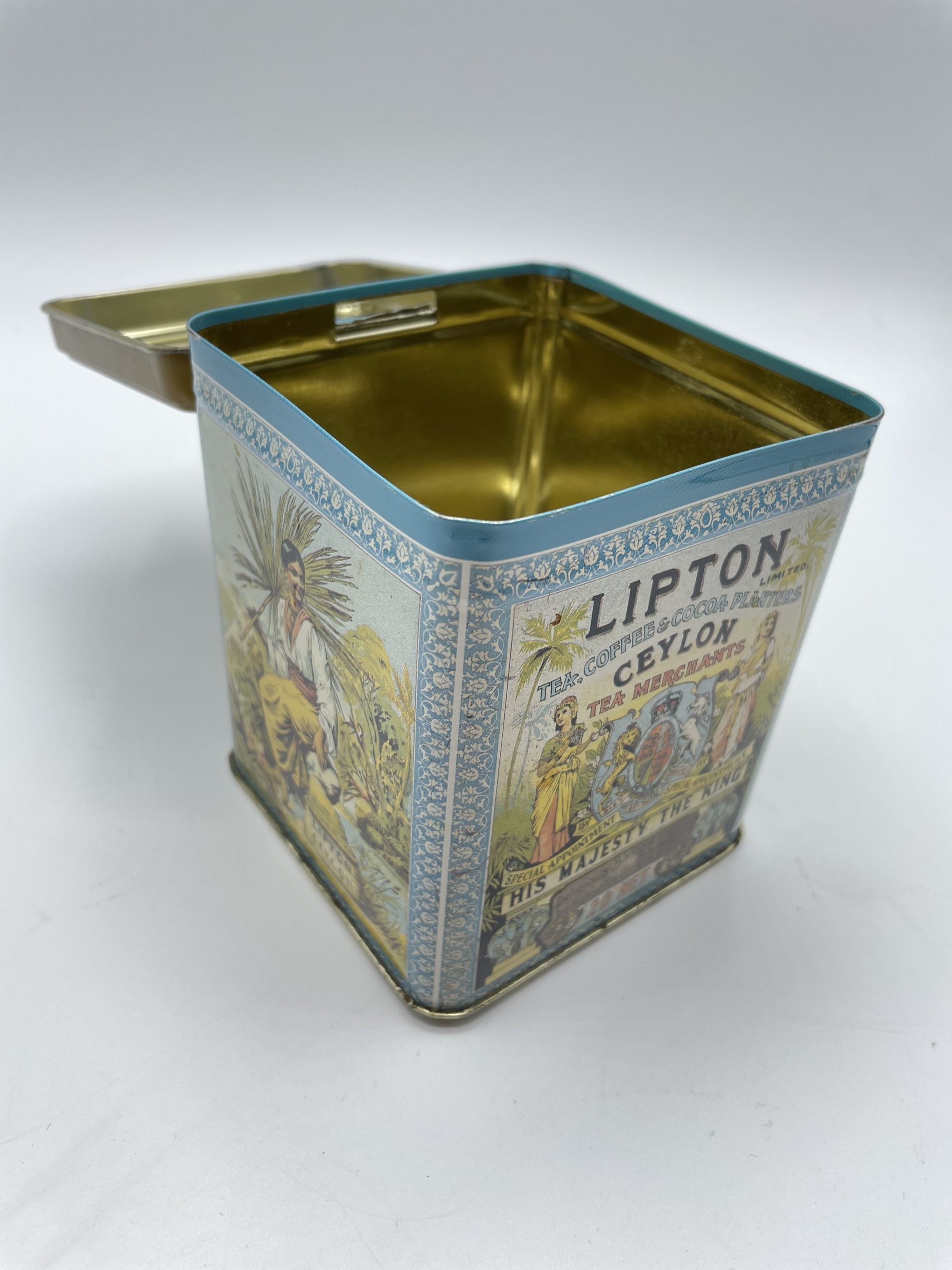 ANCIENNE BOITE PUBLICITAIRE THÉ LIPTON OF LONDON