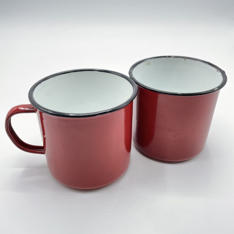 mug emaille rouge vintage