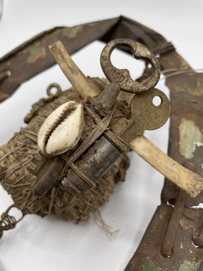 Artisanat Burkina Faso femme aux clefs – Image 5