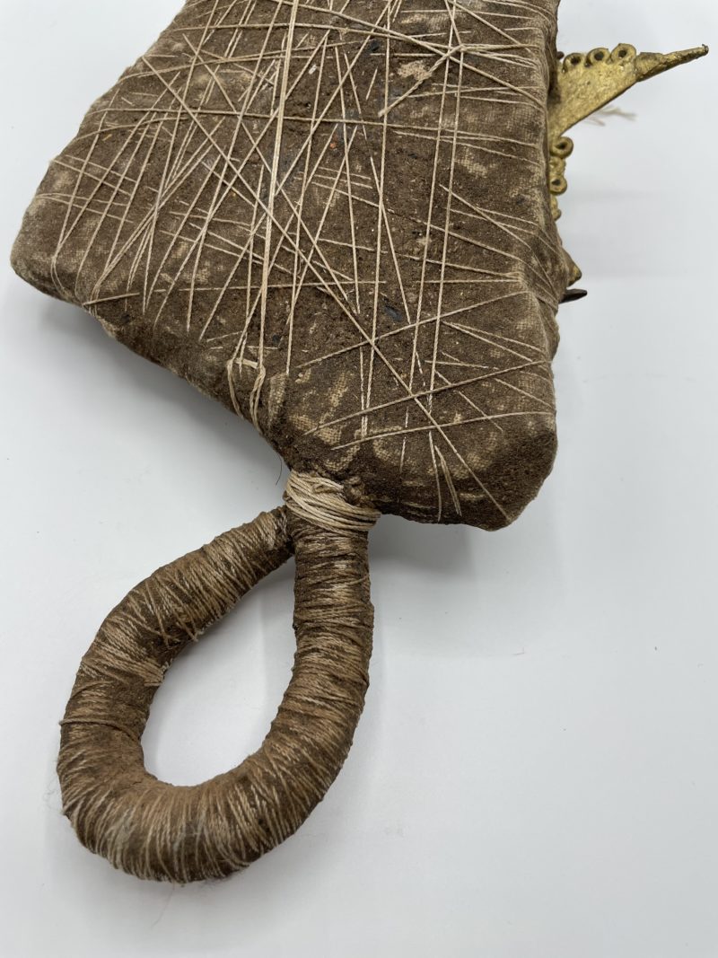 Artisanat Burkina Faso personne au crocodile – Image 4