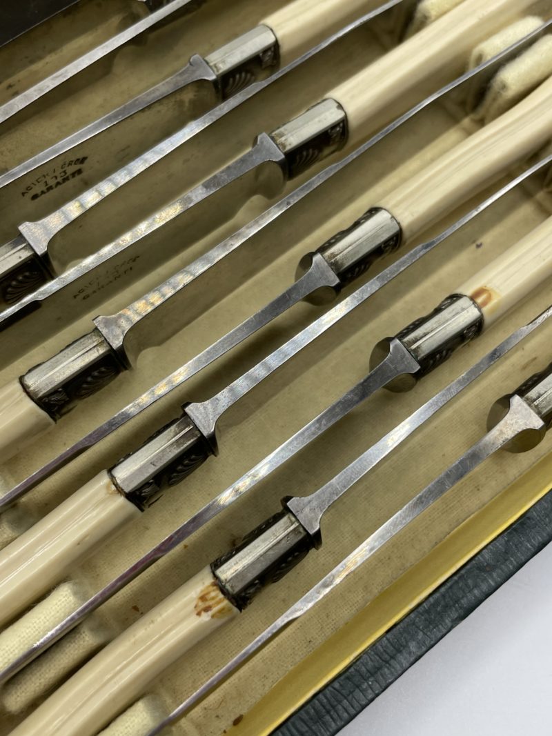 Set de 24 couteaux lame acier et manche beige – Image 3