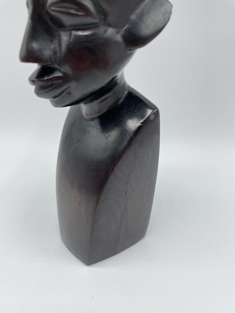 Sculpture buste d'homme en ébène – Image 3
