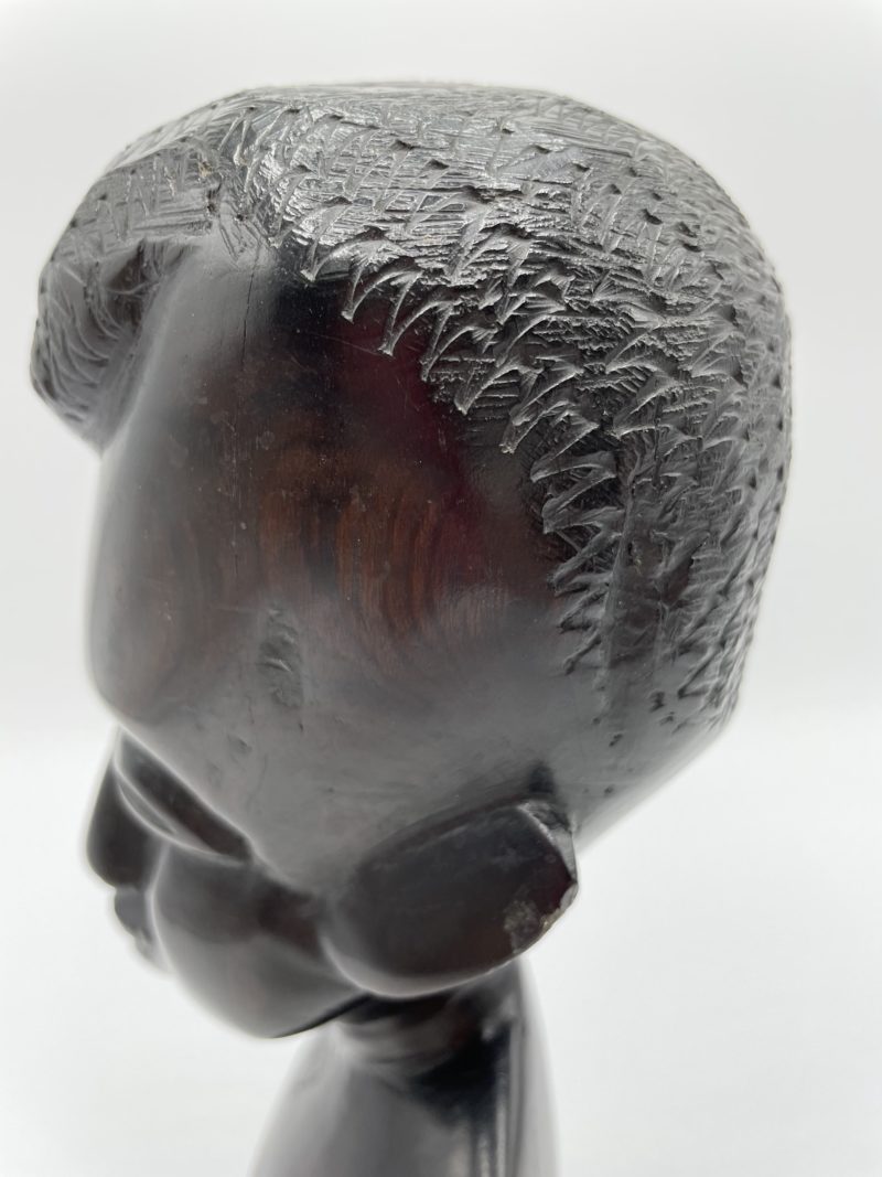 Sculpture buste d'homme en ébène – Image 4