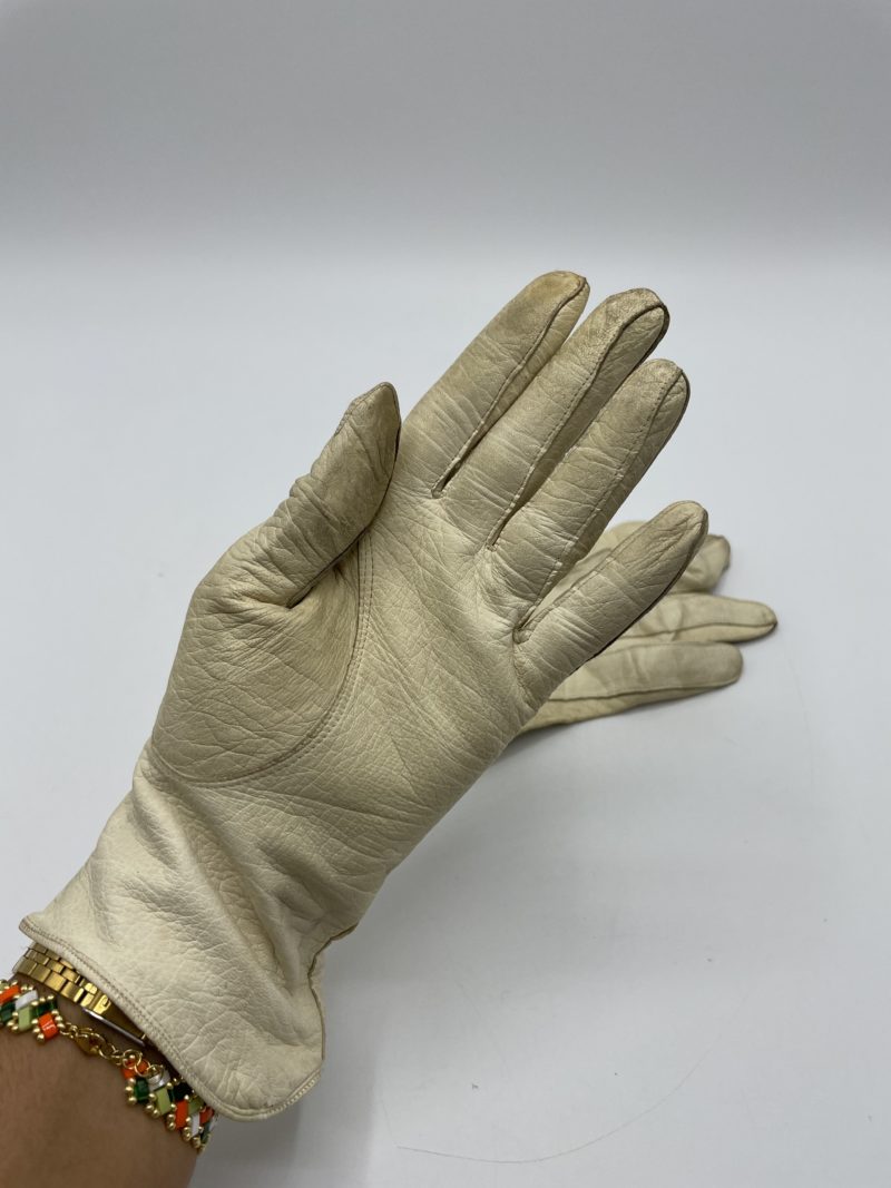 Trio paires de gants femme vintage blanc et écru – Image 3