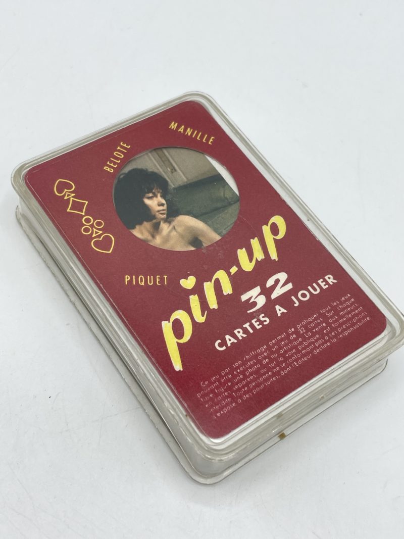 Lot jeu de carte pin up et jetons vintage – Image 6