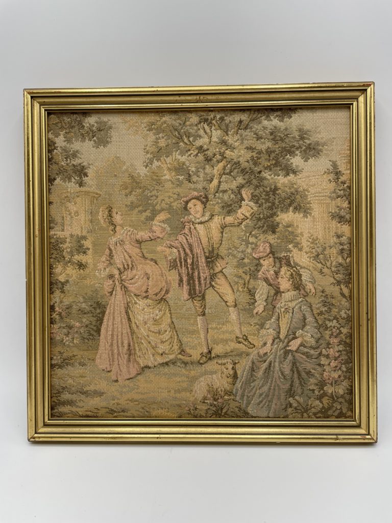 Tapisserie Ancienne Encadrée De 1992 - Motifs Papillons Et Hirondelle, Style écossais