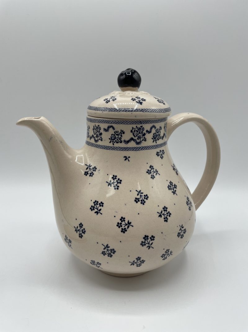 Théière et duo de soucoupes Johnson Brothers décor petite fleur – Image 3