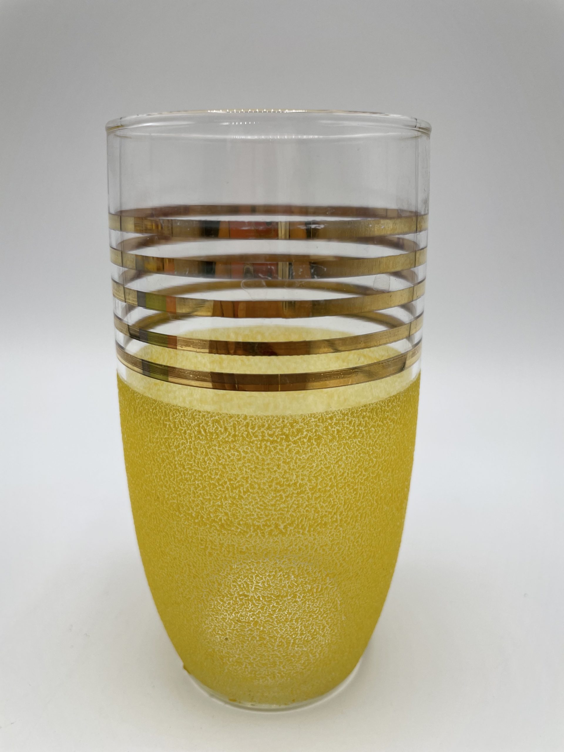 4 Anciens Verres à Digestif Givré Jaune