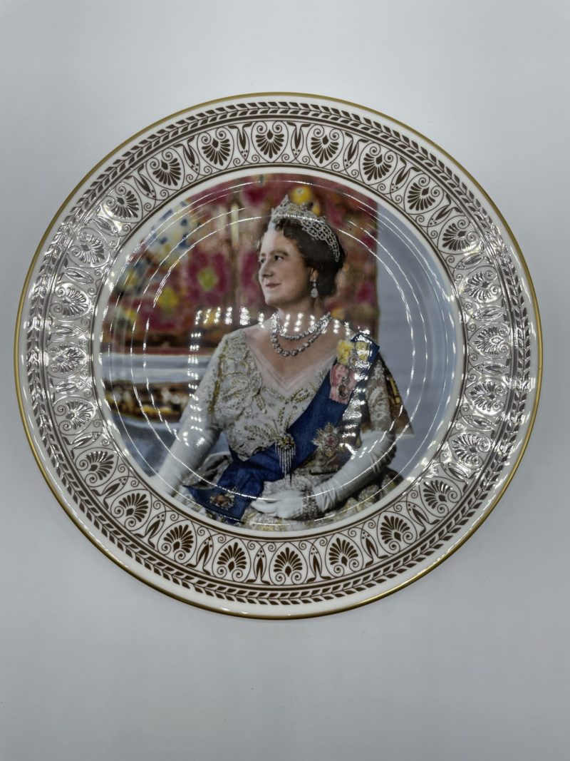 assiette-collection-staffordshire-crown-elizabeth-anniversary-queen-mother