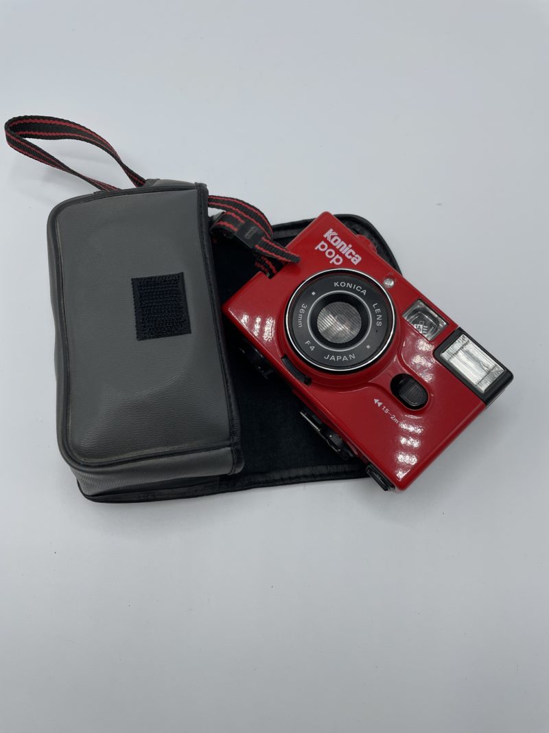 boitier photo vintage retro konica pop rouge