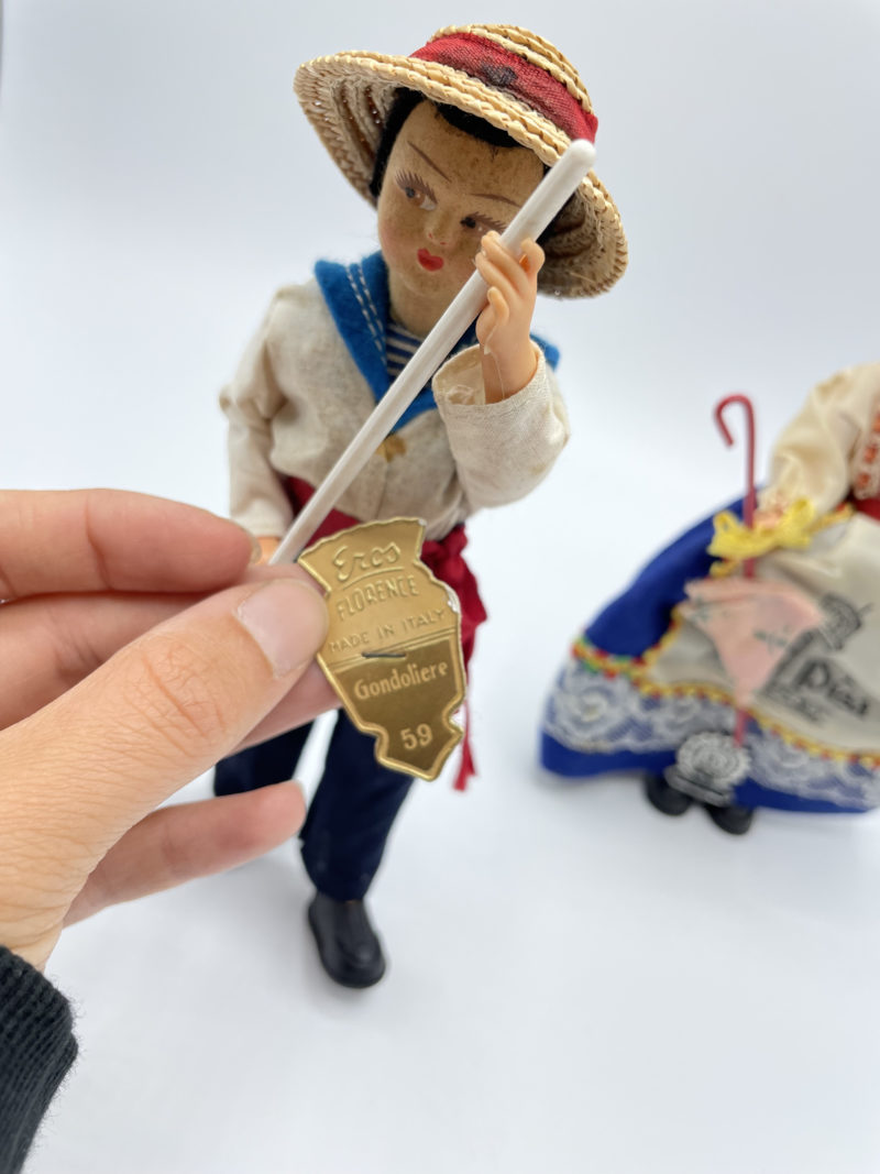 Collection poupées vintage souvenirs de voyage – Image 16
