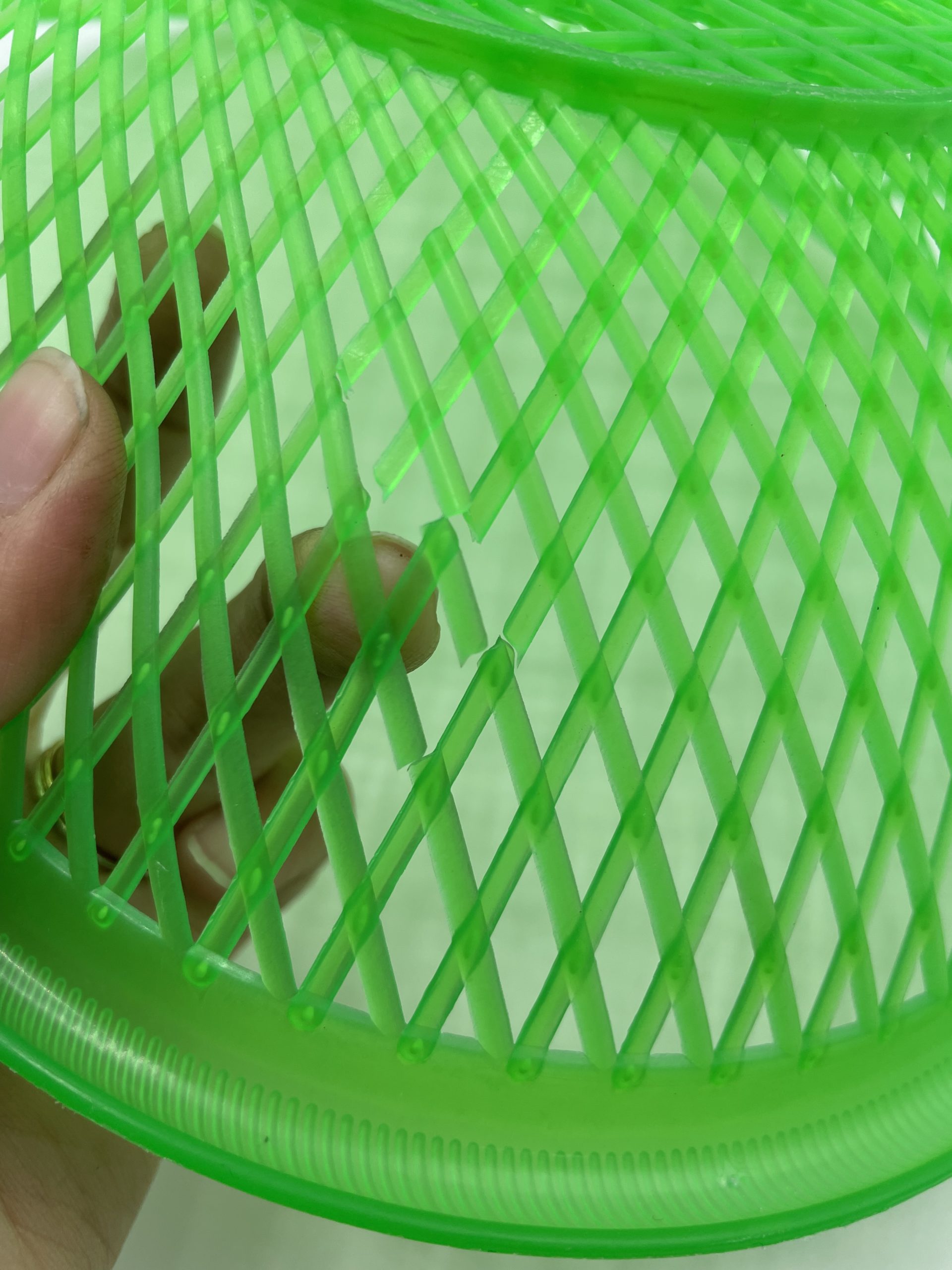 Corbeilles à pain en plastique fluo pop – Image 3