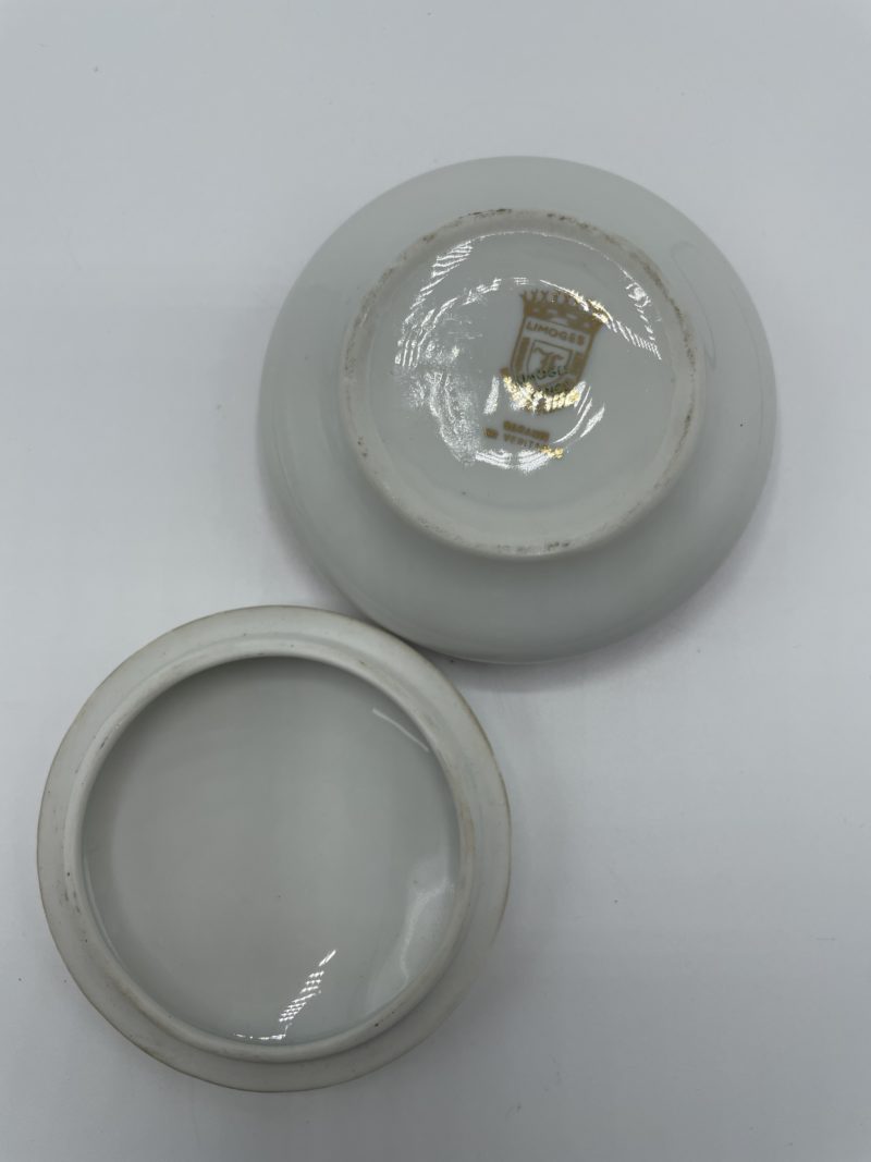 Petite boîte ronde en porcelaine de Limoges Paris or véritable – Image 3