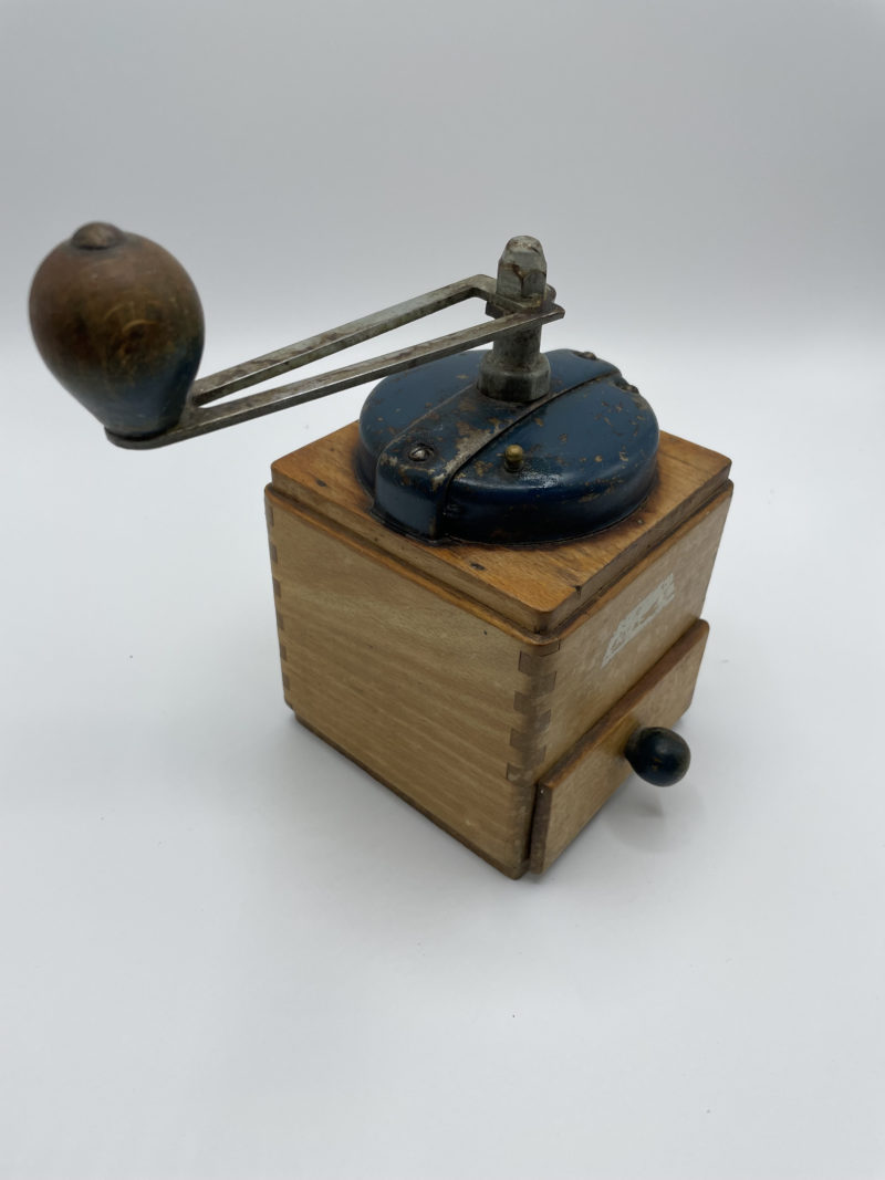 Moulin à café vintage en bois Peugeot Frères – Image 7