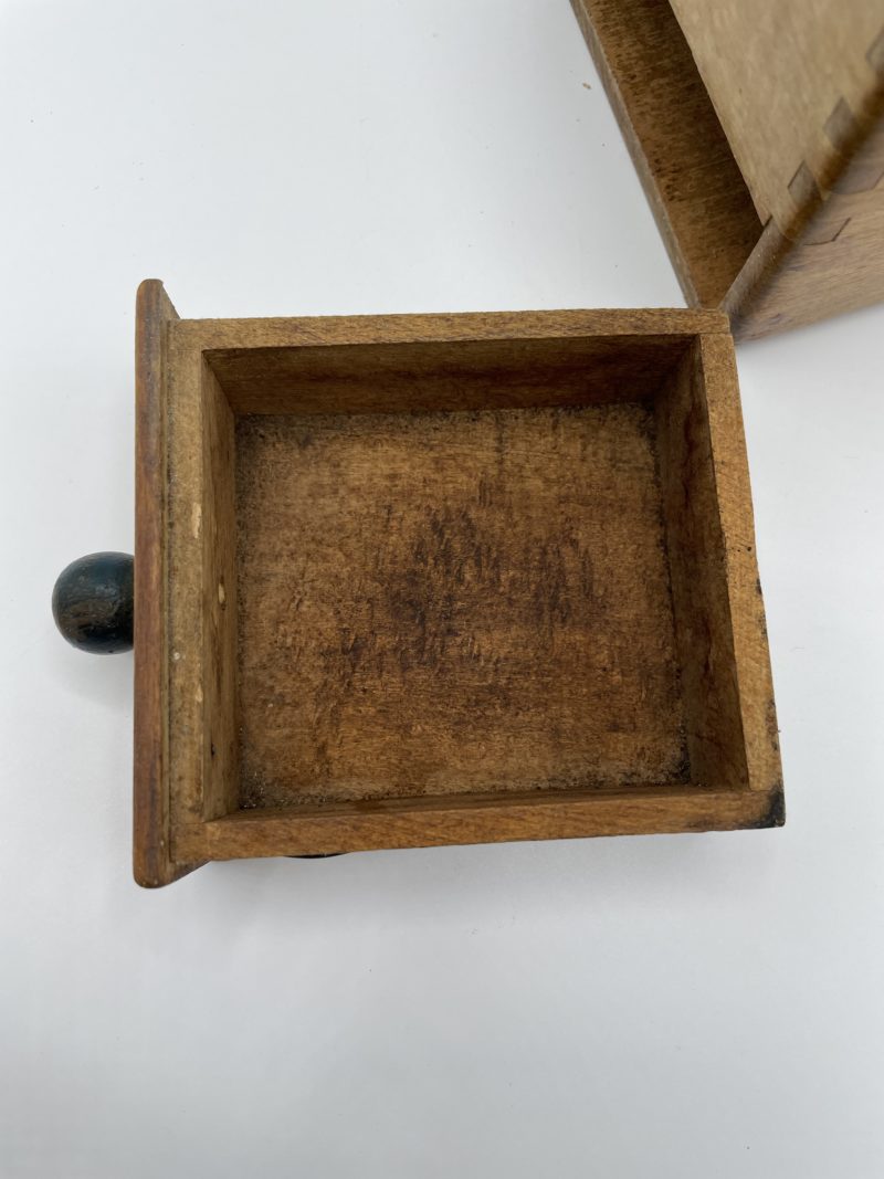 Moulin à café vintage en bois Peugeot Frères – Image 5