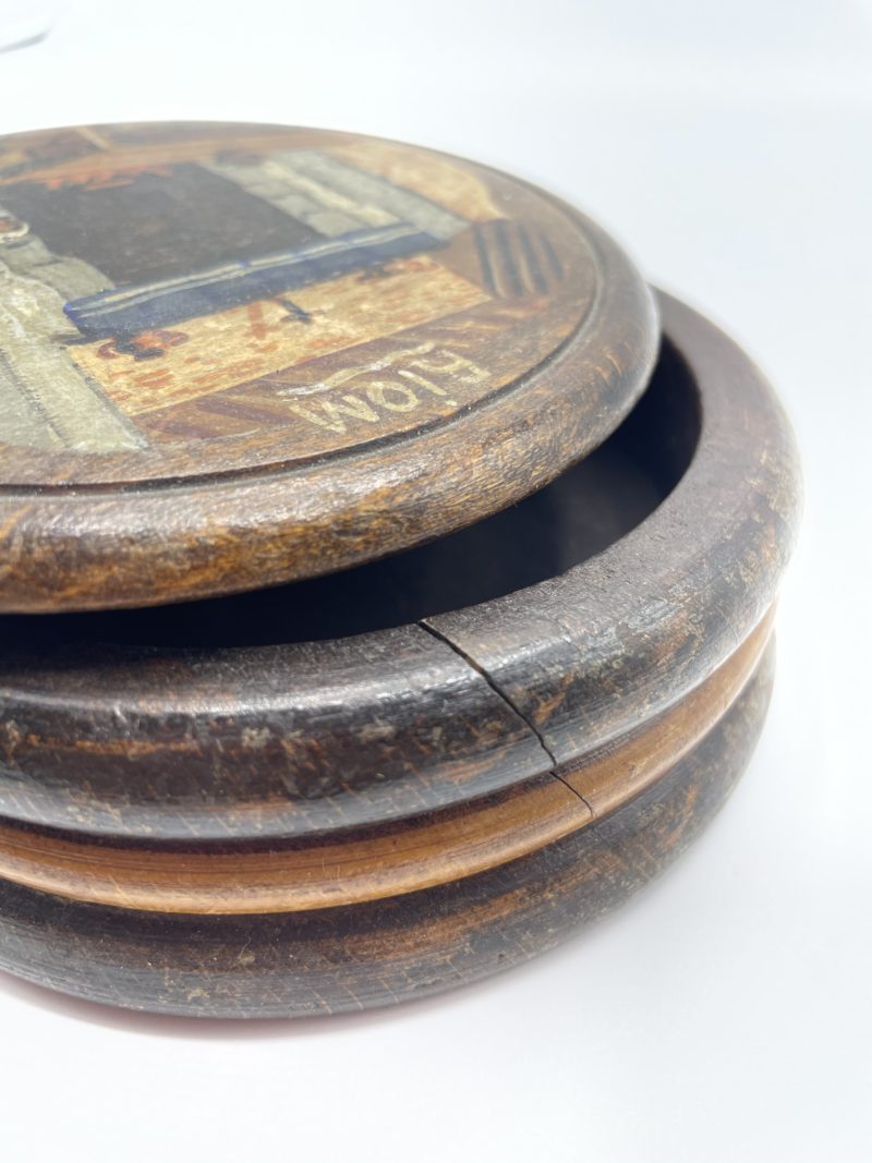 Grande boite en bois peinte – Image 3