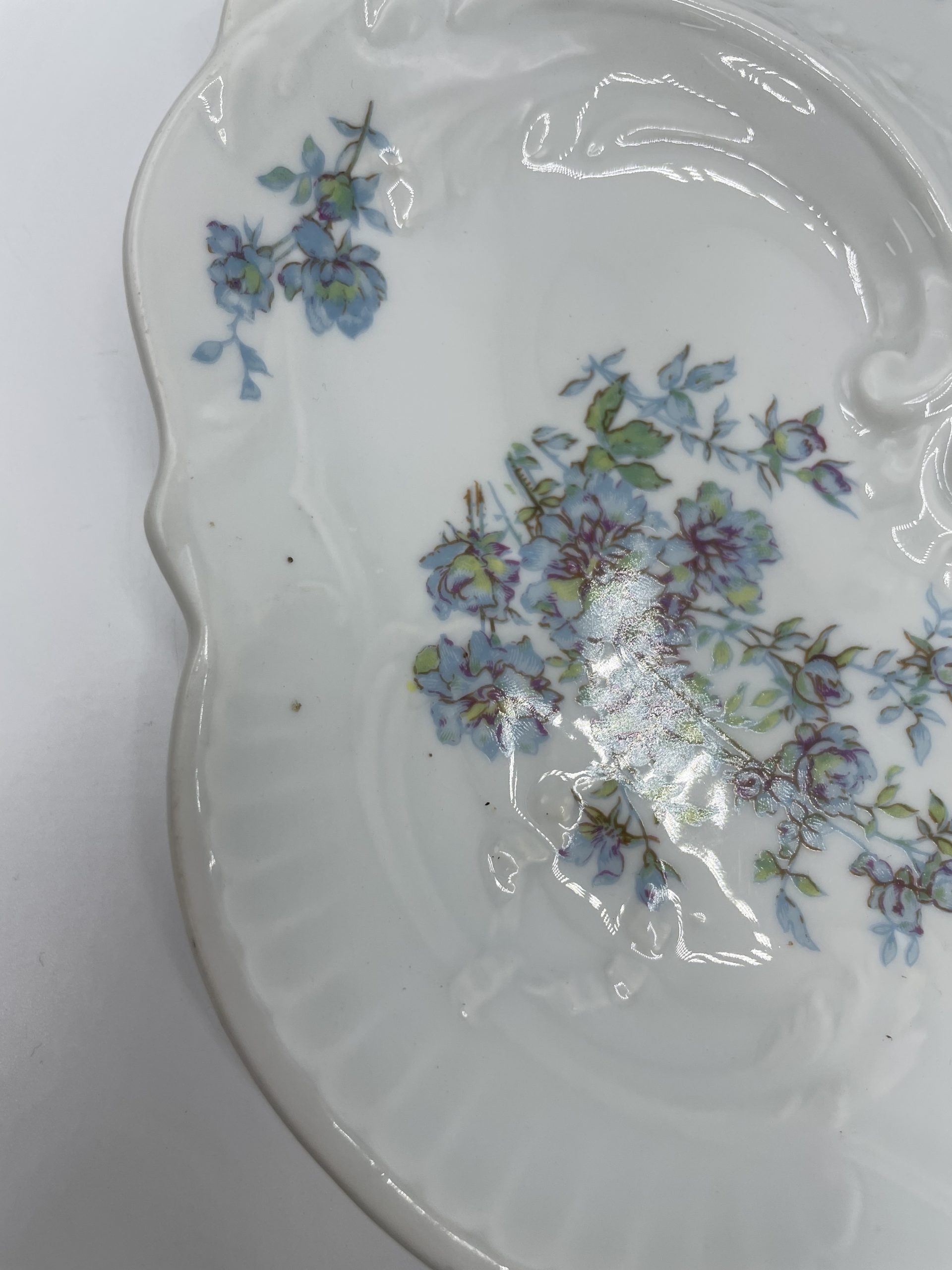 Lot de 2 plats de service compartimentés porcelaine de Limoges -  Ressourcerie Histoires Sans Fin