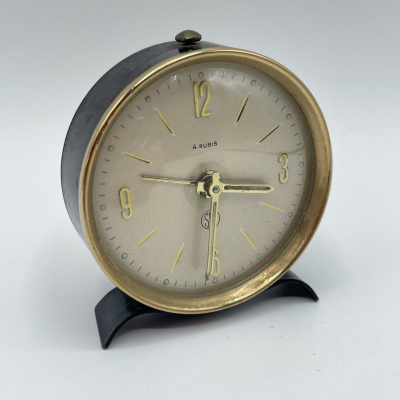 reveil vintage noir dore horloge