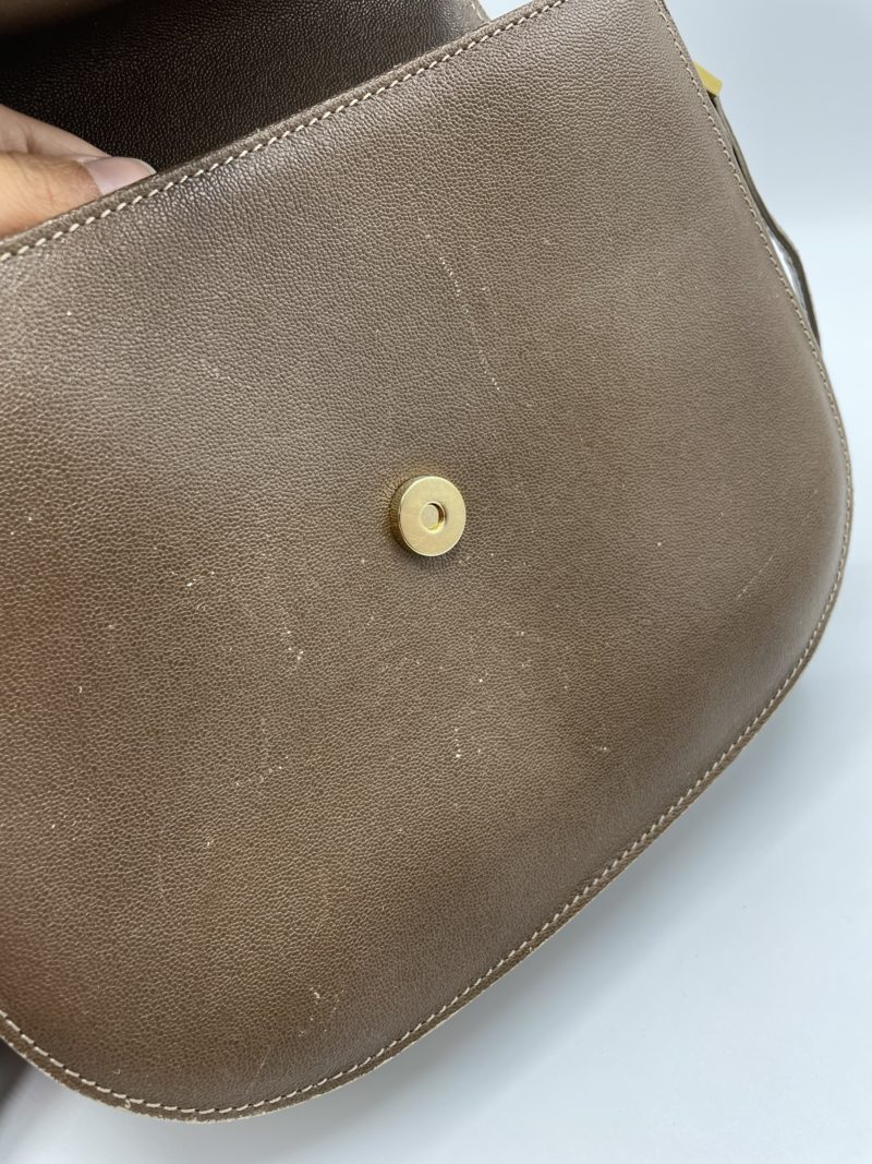 Sac en cuir bandoulière chocolat LANCEL Paris – Image 8