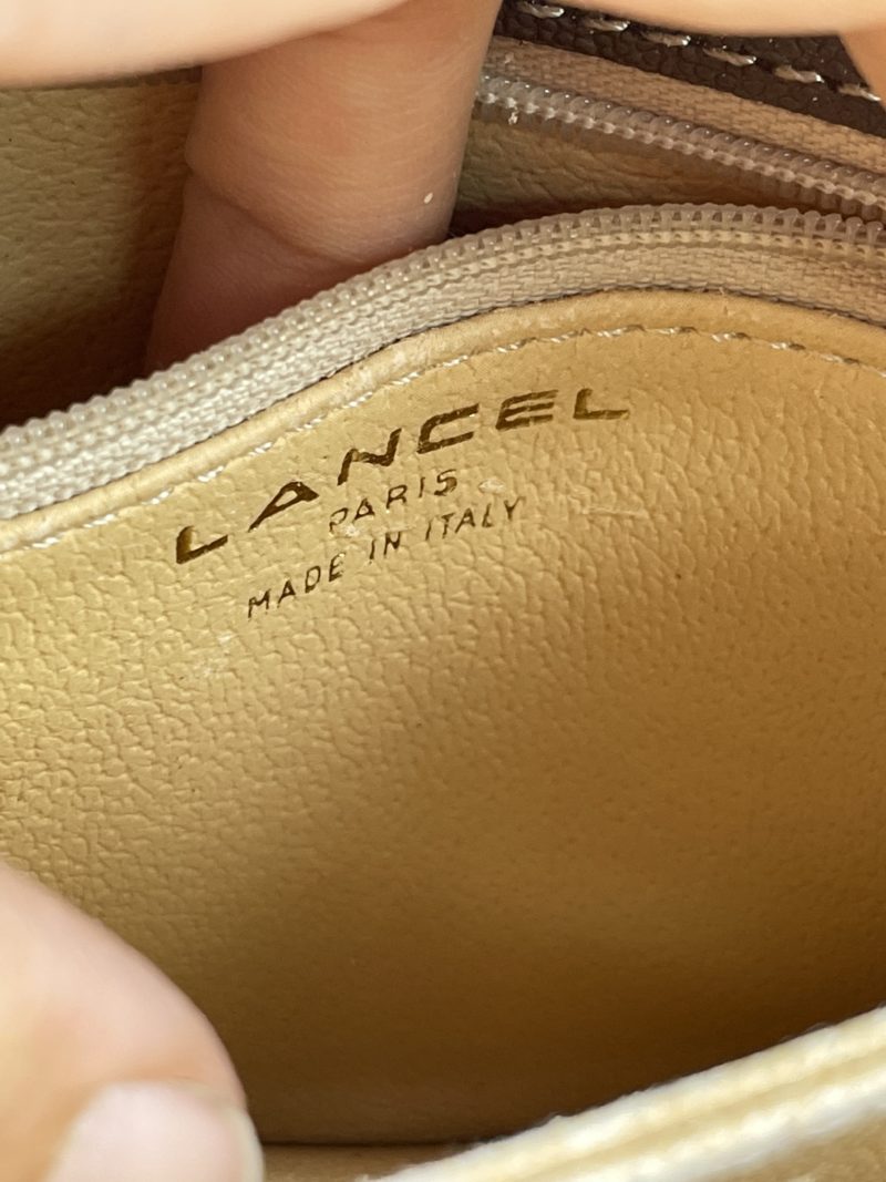 Sac en cuir bandoulière chocolat LANCEL Paris – Image 6