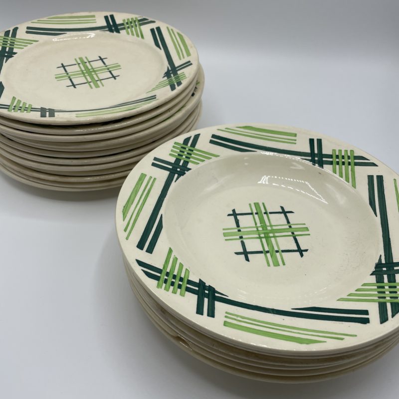 service assiettes faience vintage vert