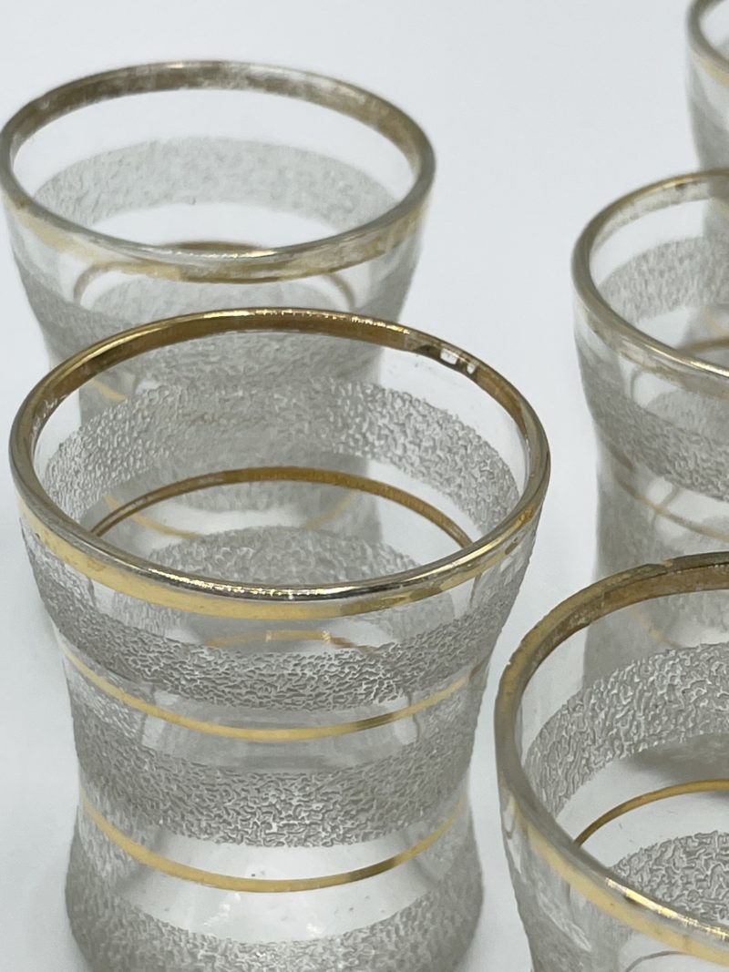 Petits verres à shot givrés vintage – Image 2