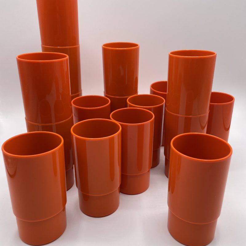 verre plastique pop orange vintage