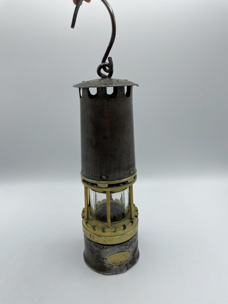 lampe mineur vintage ancienne verre baccarat laiton metal coron