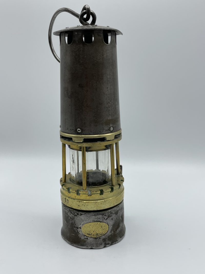 Ancienne lampe de mineur avec cheminée verre Baccarat – Image 8