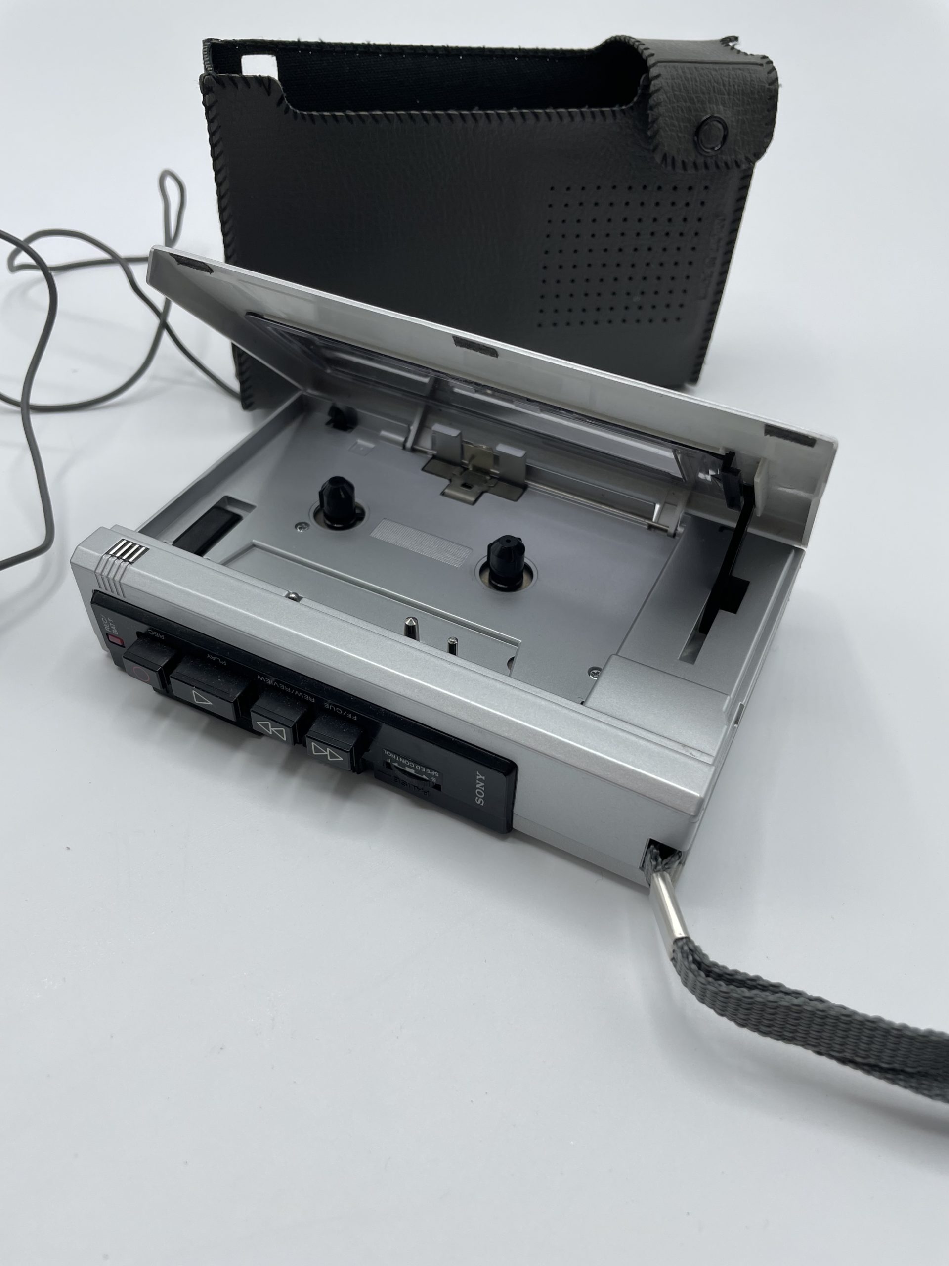 Lecteur et enregistreur cassette walkman avec micro interview