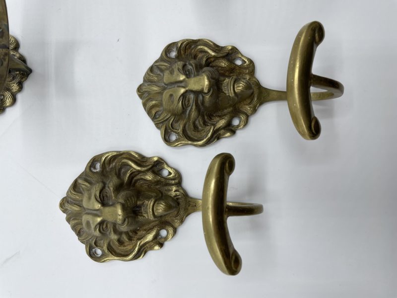 Lot patères et porte serviette vintage pour salle de bain lion en étain doré – Image 10