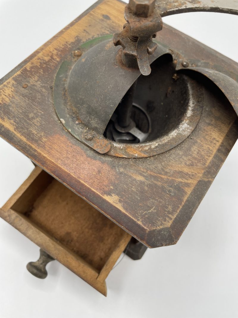 Moulin à café vintage ancien en bois Peugeot – Image 2