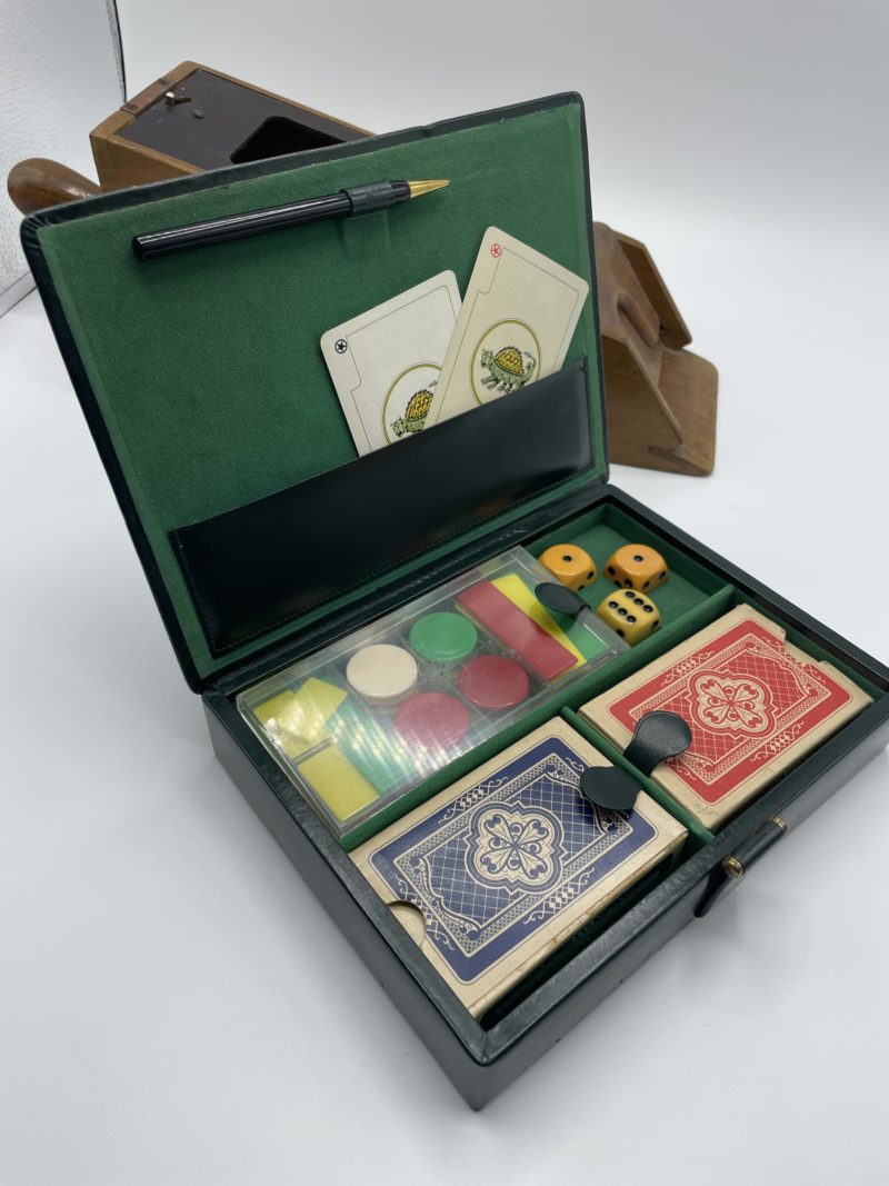 Sabot de croupier et boîte de jeux de cartes en cuir Le Tanneur – Image 8