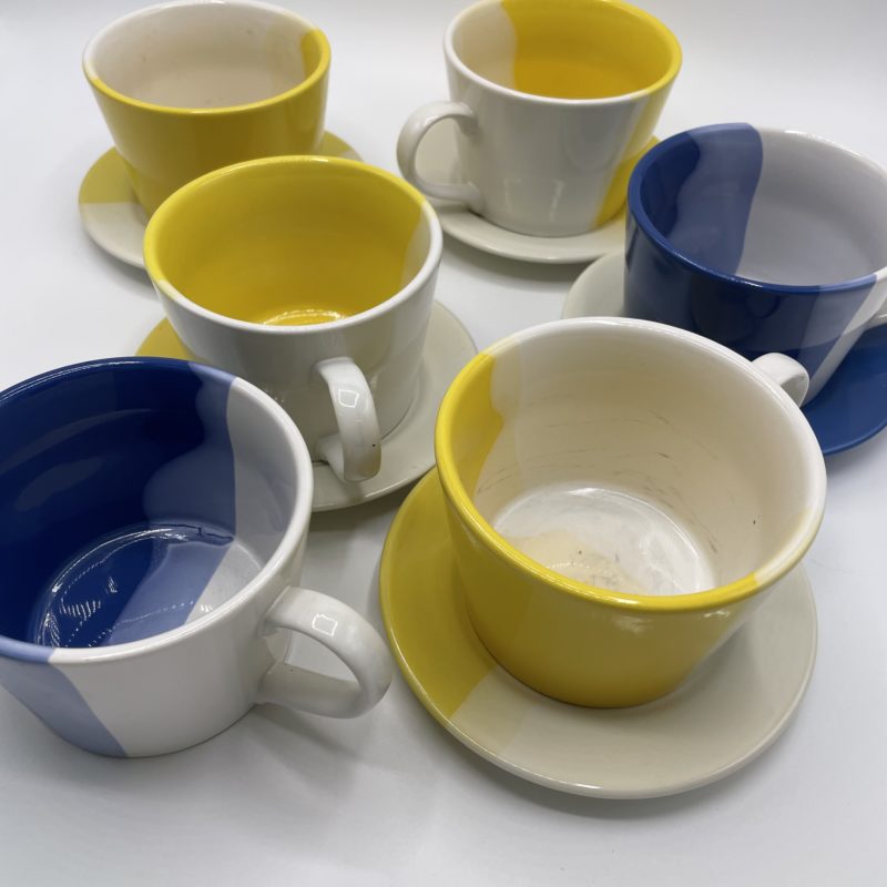 tasses mugs jaune bleu made in england