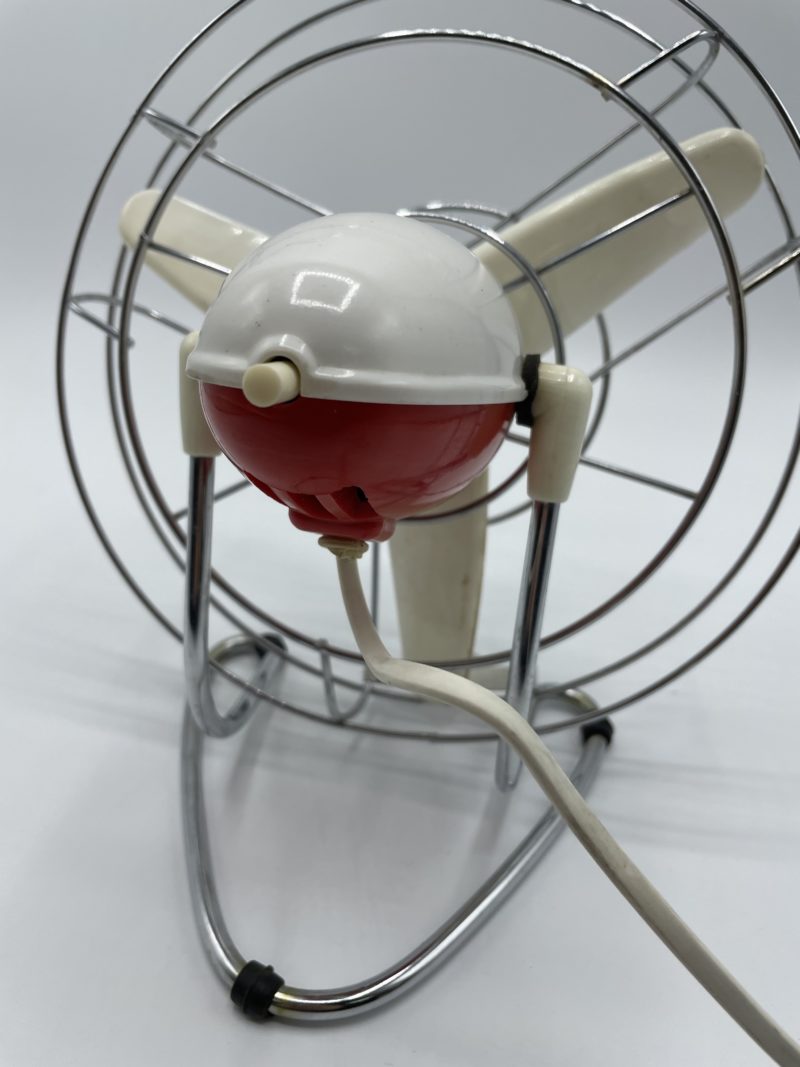 Ventilateur vintage Indola baby rouge et blanc – Image 4