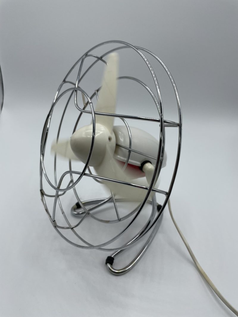 Ventilateur vintage Indola baby rouge et blanc – Image 2