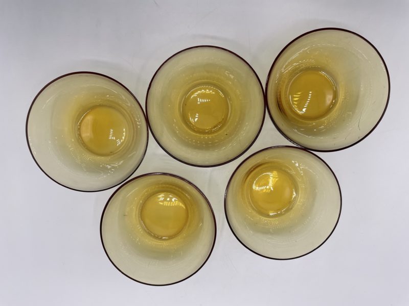 Lot de 5 petits bols en verre vintage ocre – Image 4