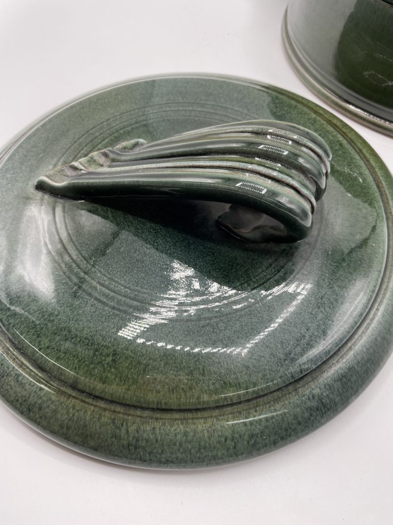 Cocotte ou terrine vintage ancienne en terre cuite émaillée vert bouteille – Image 6