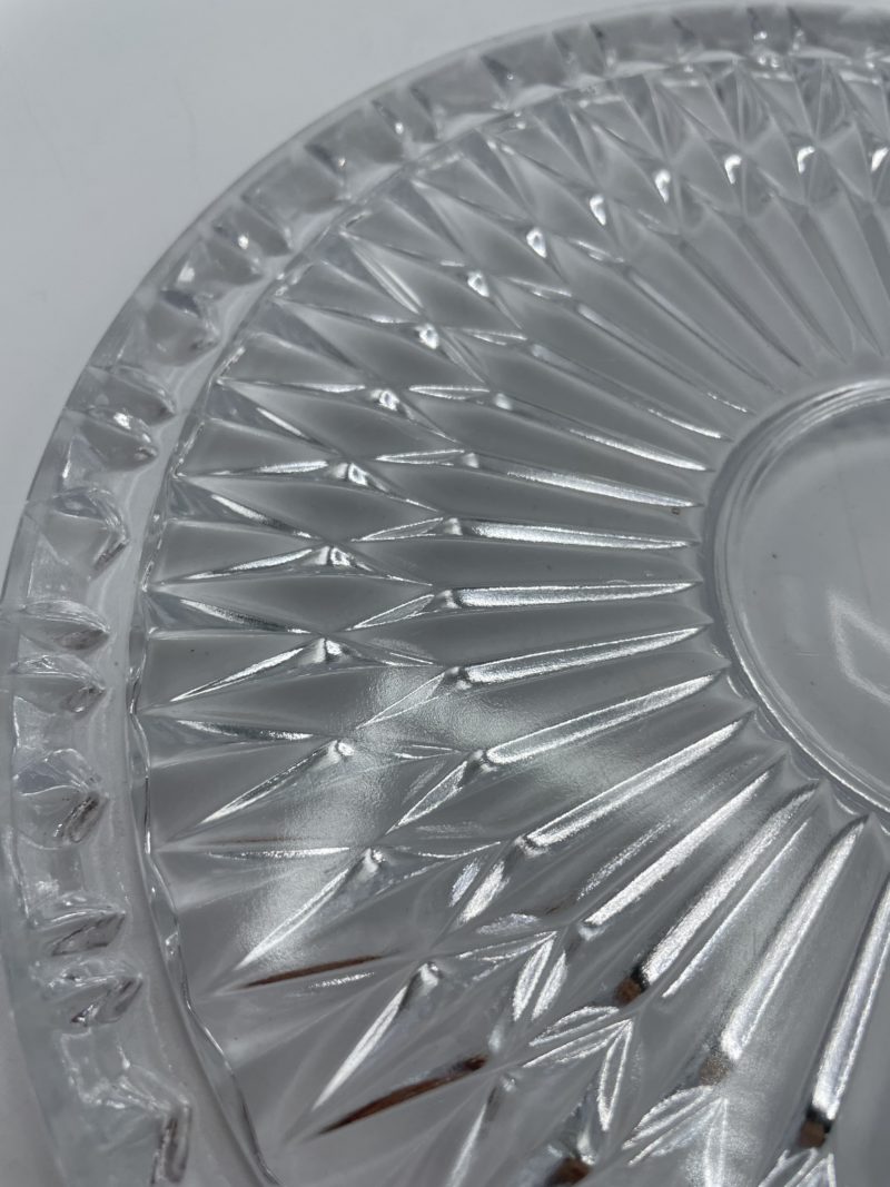 Duo dessous de plat et dessous de bouteille en verre ciselé vintage – Image 3