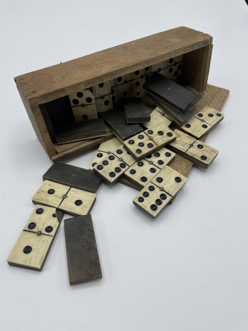 jeu dominos ancien vintage bois