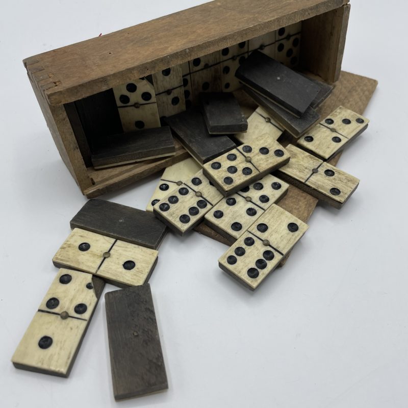 jeu dominos ancien vintage bois