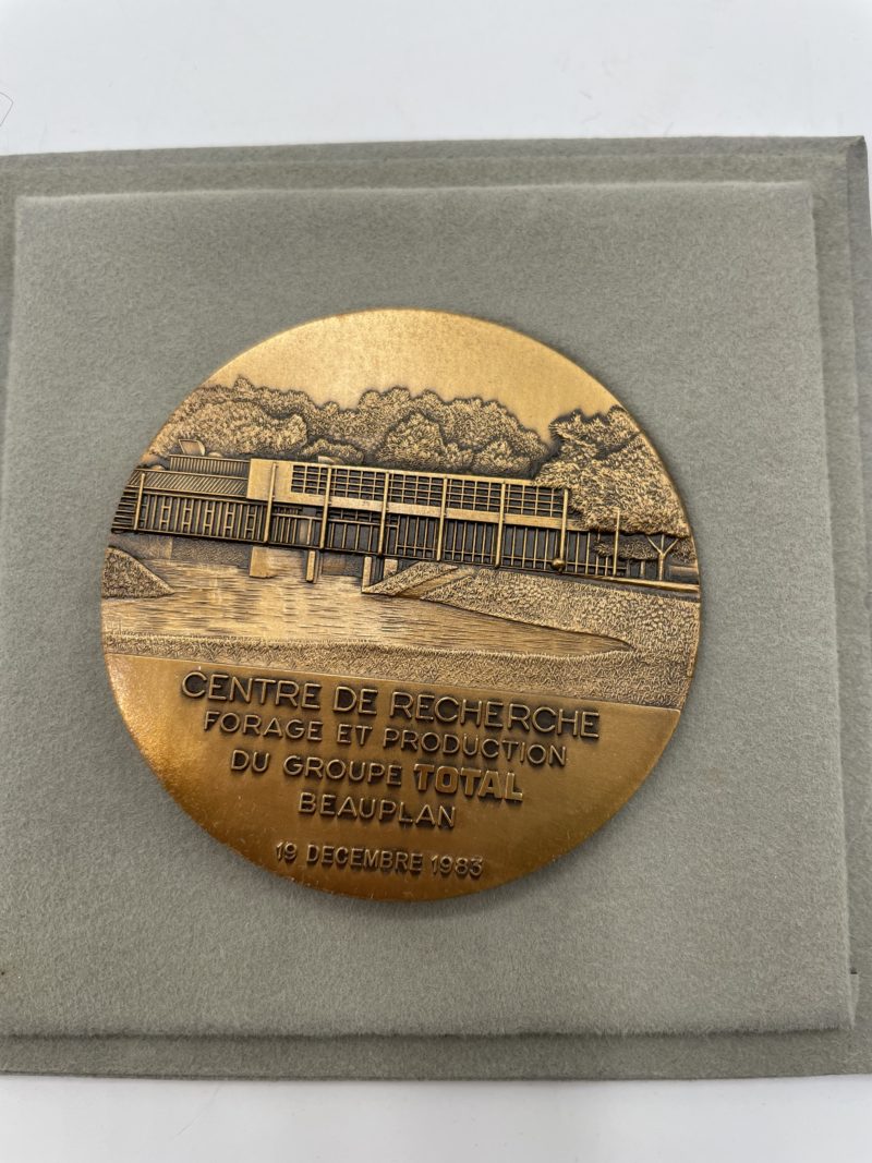 Médaille bronze Arthus Bertrand pour le centre de recherche forage et production du groupe TOTAL Beauplan – Image 3