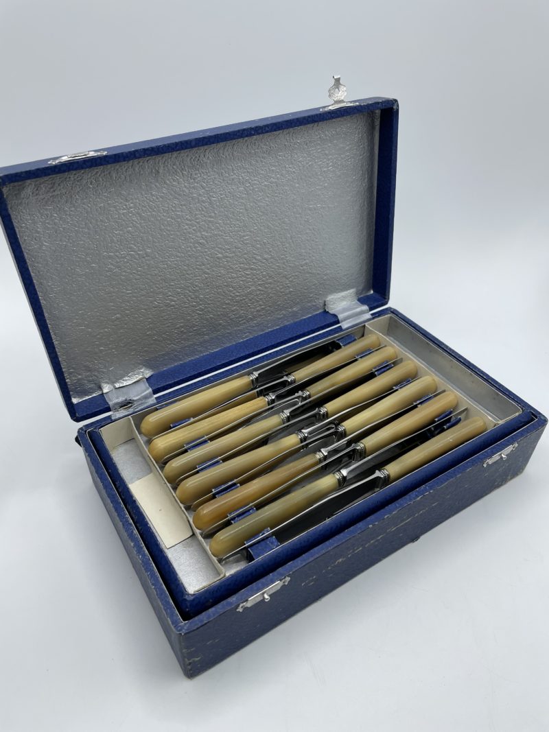Ménagère vintage inox 24 couteaux – Image 2