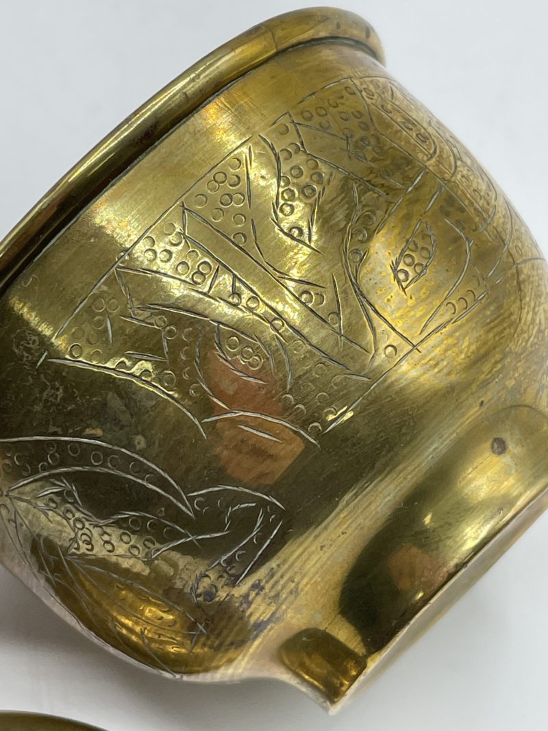 Petit pot avec couvercle en laiton vintage marocain – Image 3