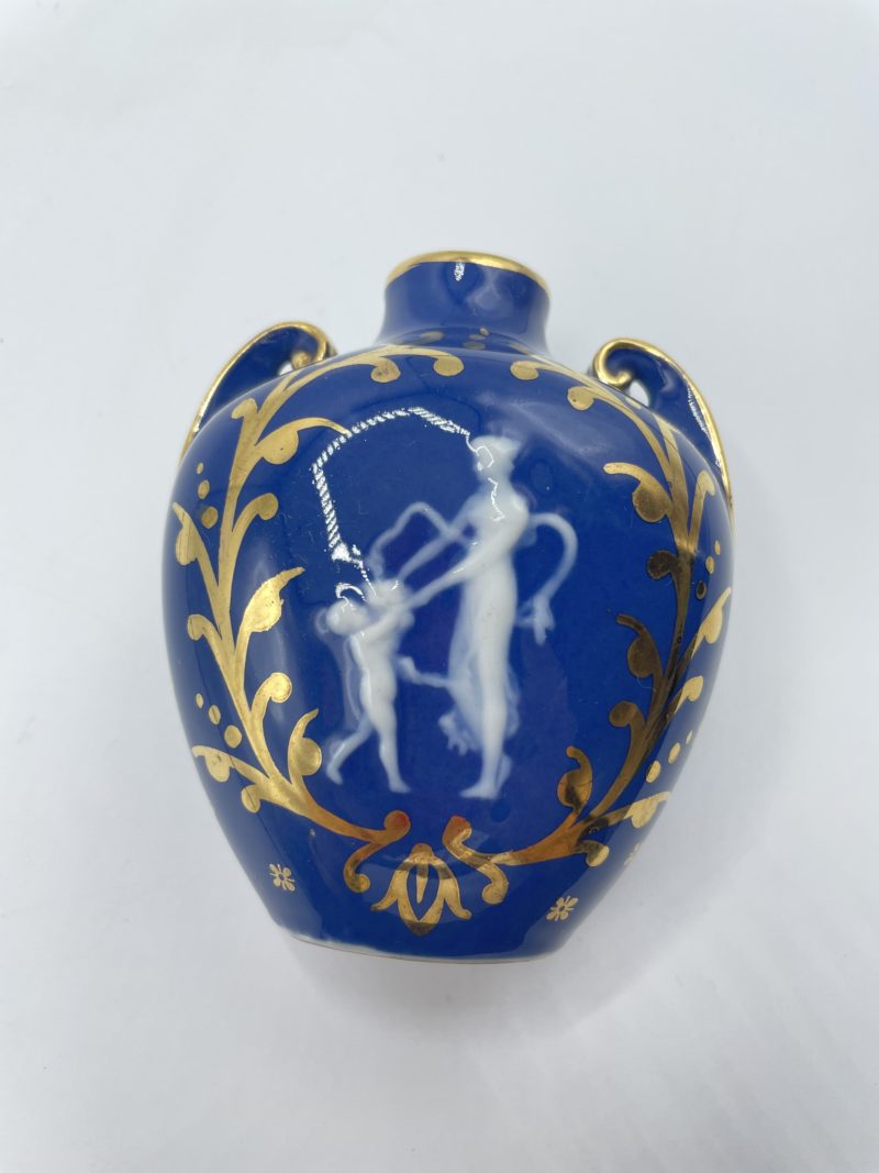 Soliflore en porcelaine de Limoges bleu marine – Image 3