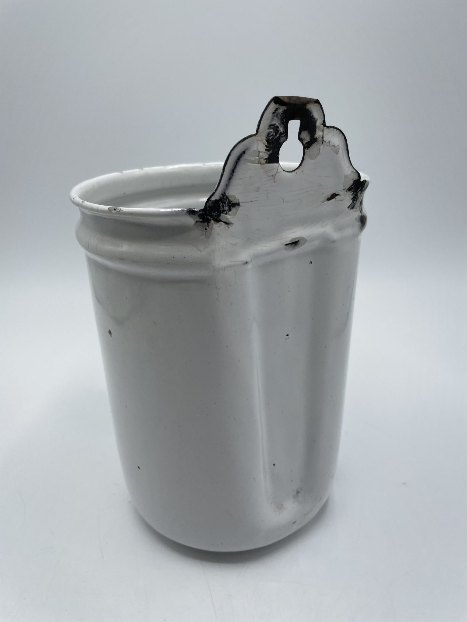 ANCIEN BROC EN fer émaillé pour lavement EUR 14,00 - PicClick FR
