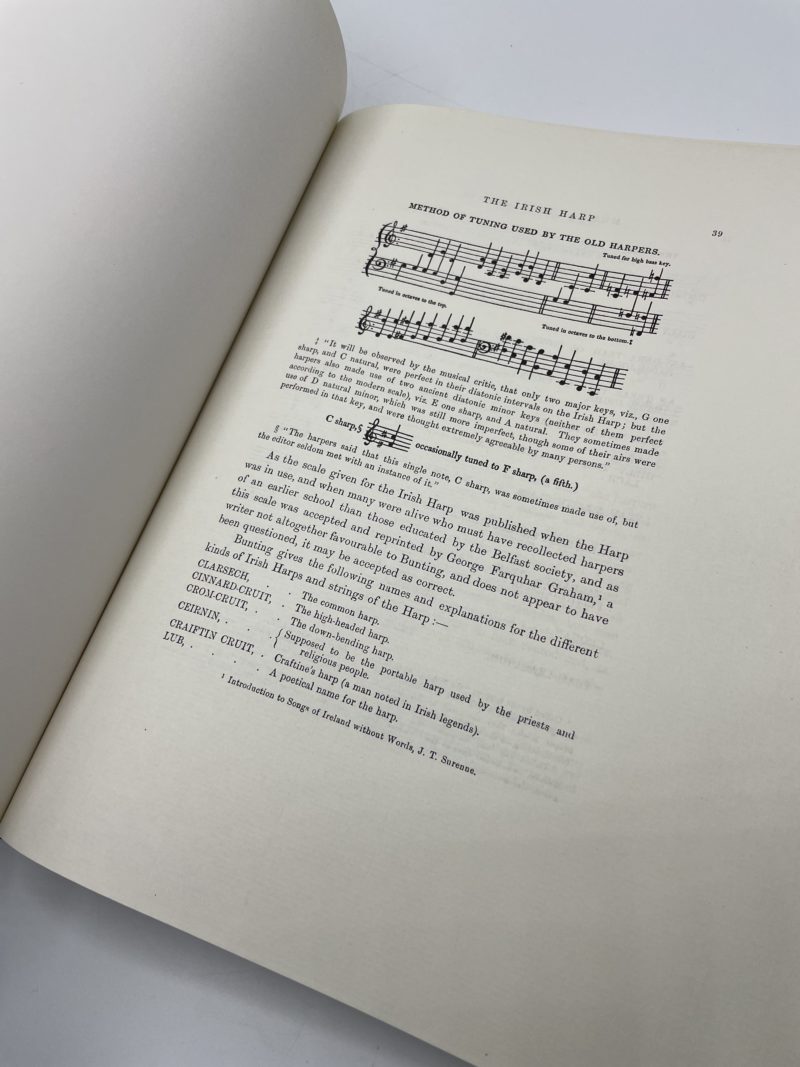 Lot de 2 livres de collection « The ancient music of Ireland » et « The Irish and Highland Harps » – Image 10
